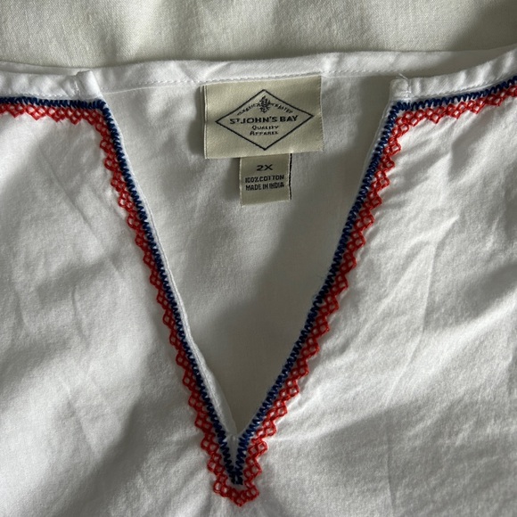 Host Pick! St. John’s Bay white cotton tunic w/blue & red accents.Size2X. Vneck. - Picture 8 of 13